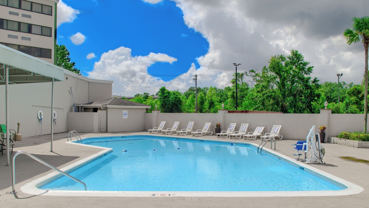Photo of Outdoor in Tillmans Corner