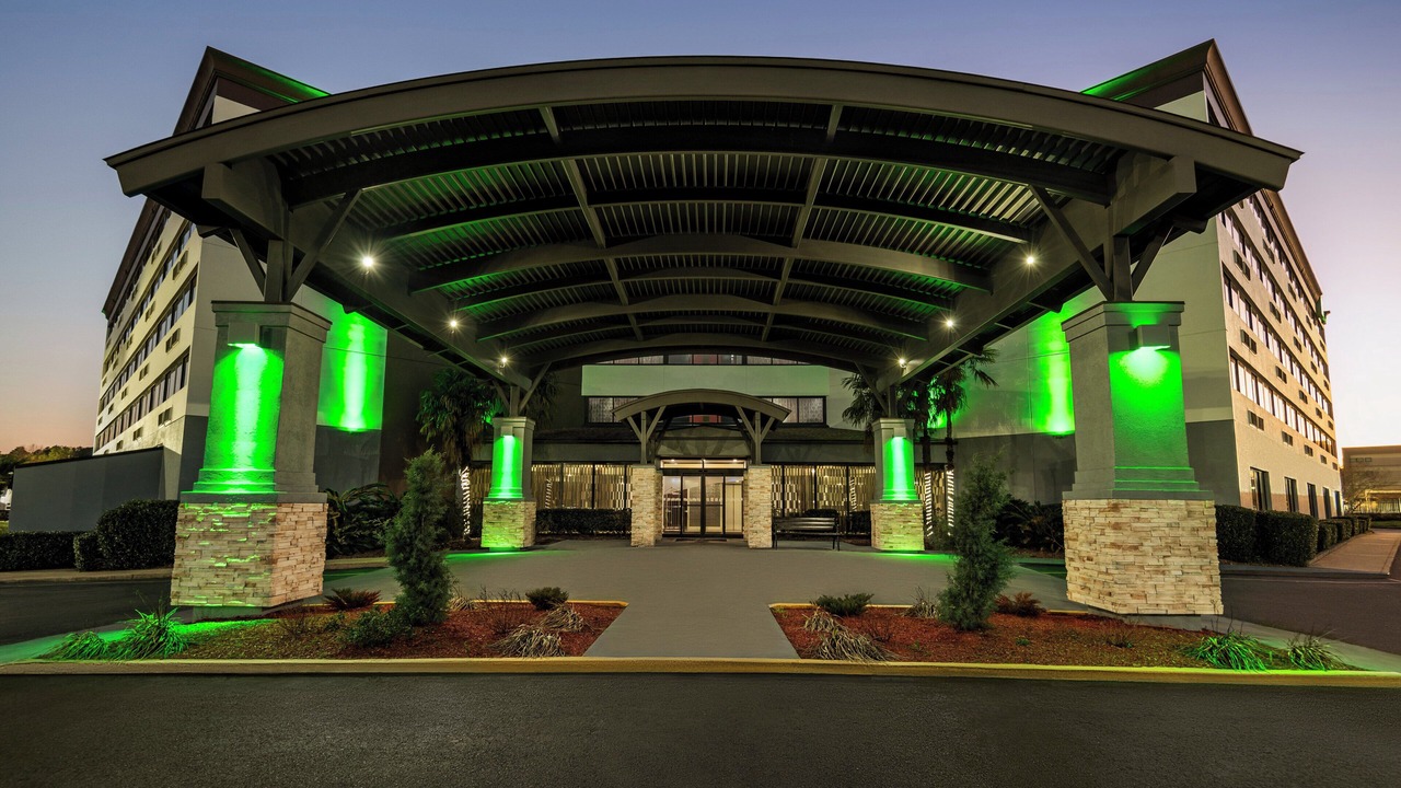 Photo of Outdoor in Tillmans Corner