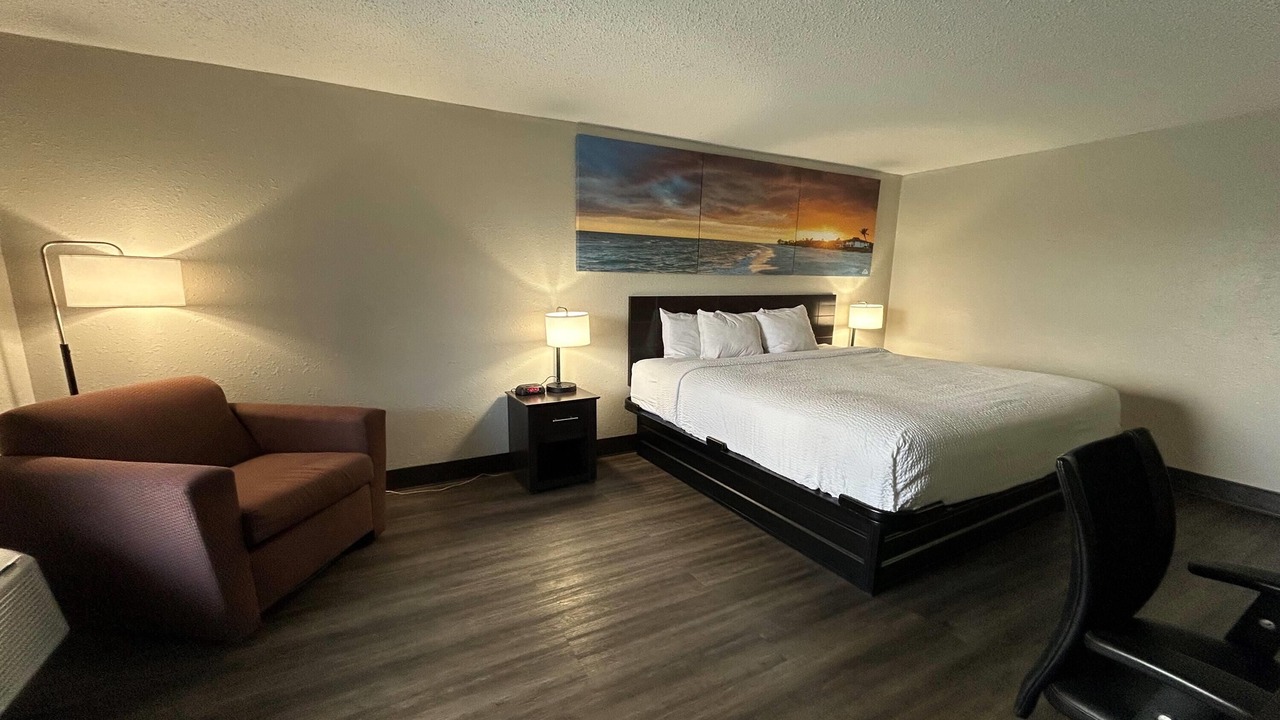 Photo of Bedroom in Garden City