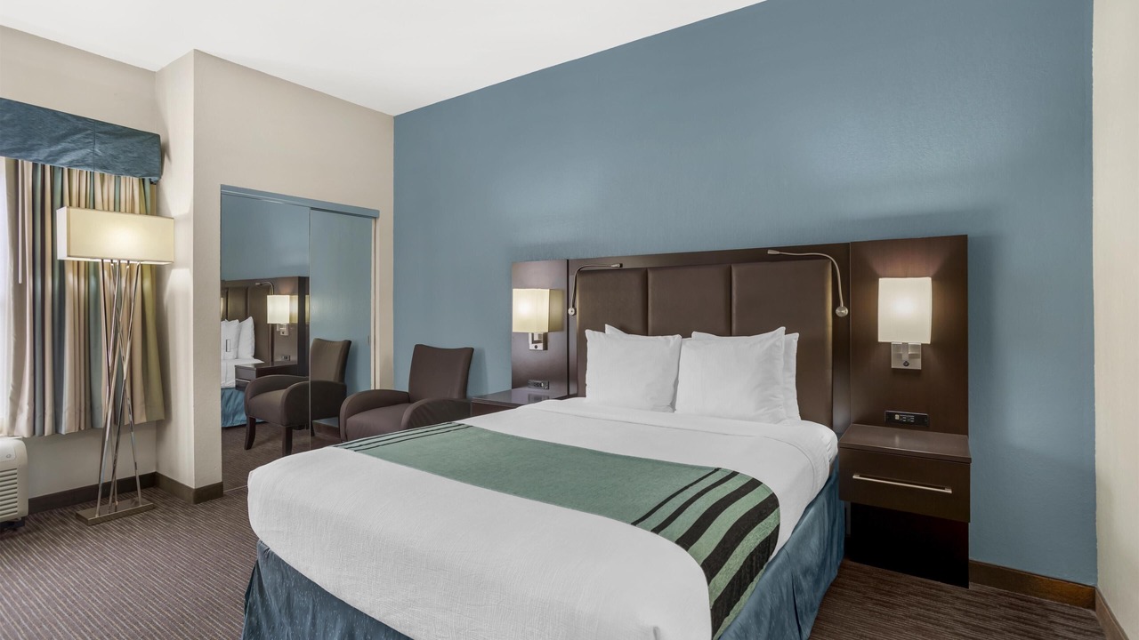 Photo of Bedroom in Tallahassee