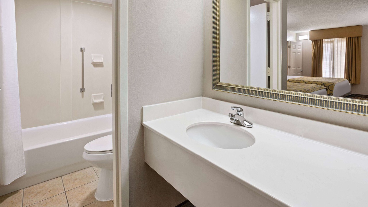 Photo of Bathroom in Griffin