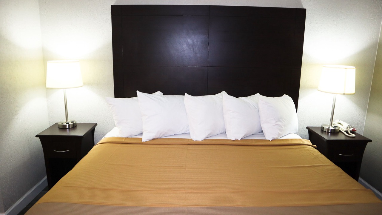 Photo of Bedroom in Moulton