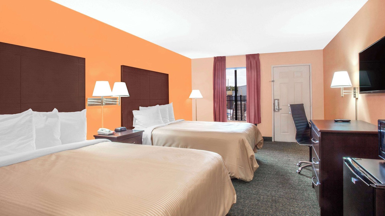 Photo of Bedroom in Moulton