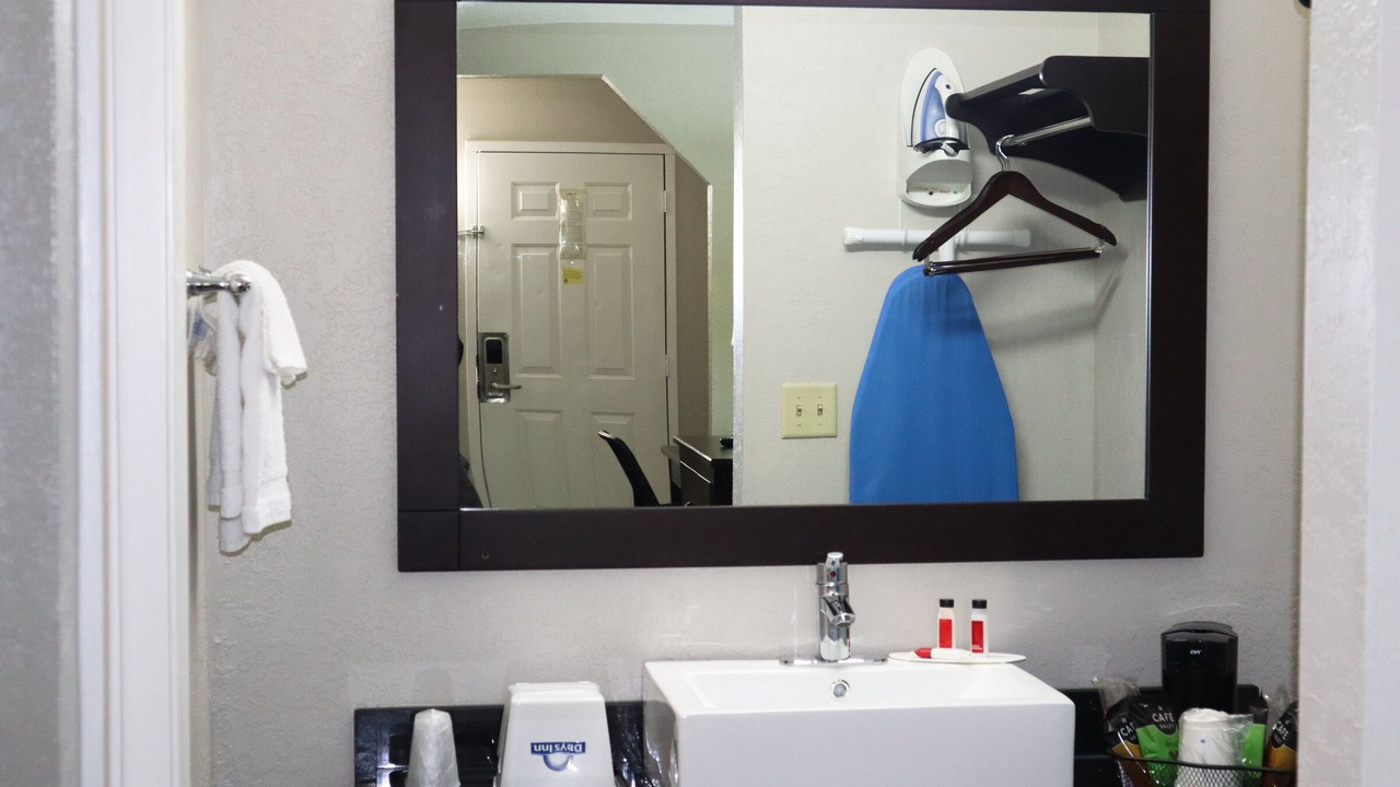 Photo of Bedroom in Moulton