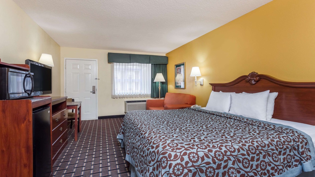 Photo of Bedroom in Warner Robins