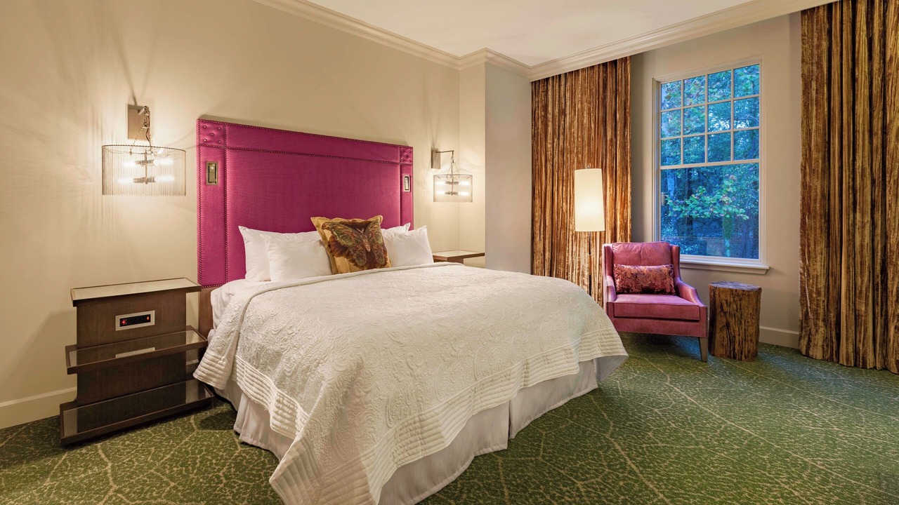 Photo of Bedroom in Redmont Park