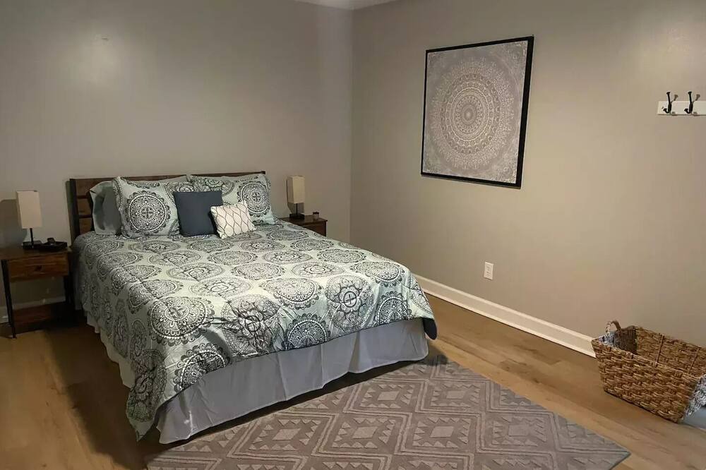 Photo of Bedroom in Daphne