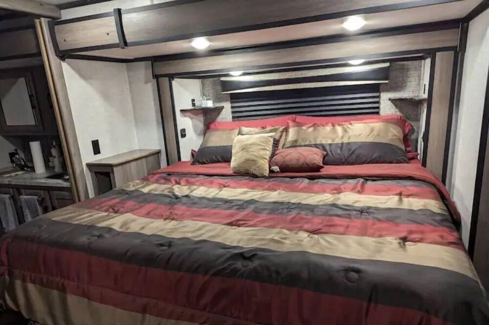 Photo of Bedroom in New Market