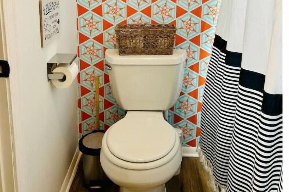 Photo of Bathroom in Jacksons' Gap