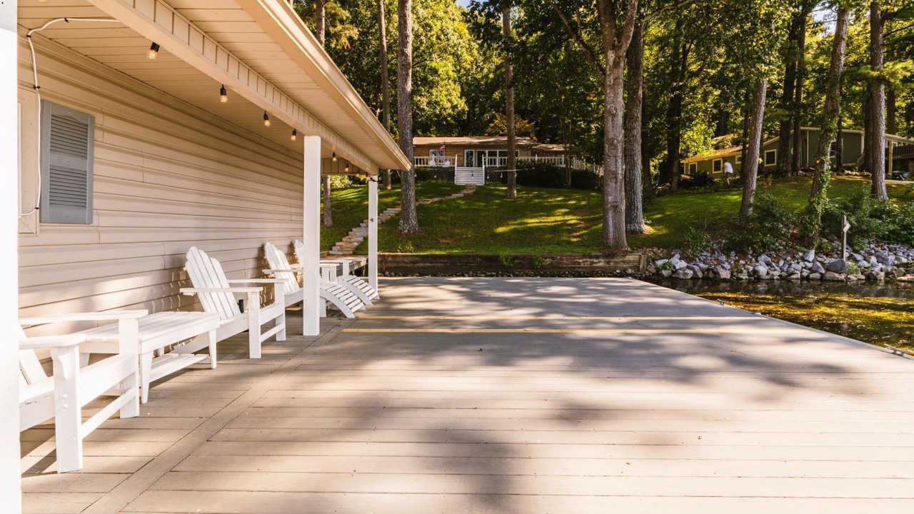 Photo of Patio Balcony in Guntersville