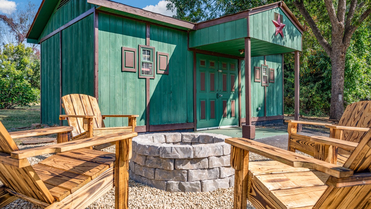 Photo of Outdoor in Mayhew