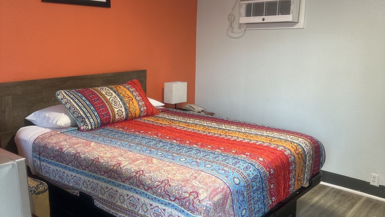 Photo of Bedroom in Asheville