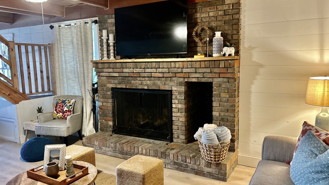 Photo of Livingroom in Crane Hill