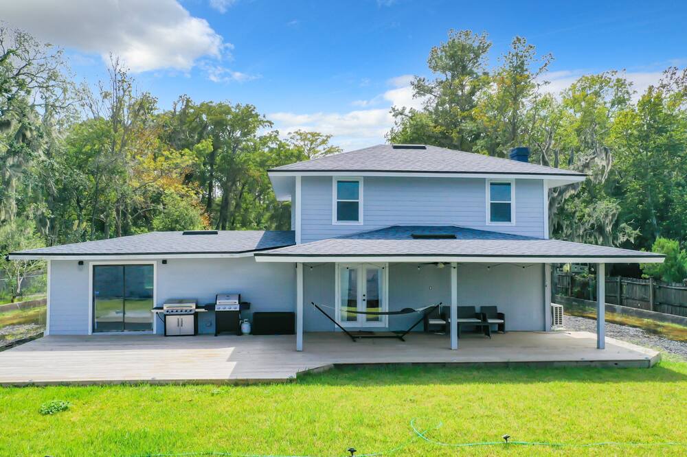 Photo of Outdoor in Northside