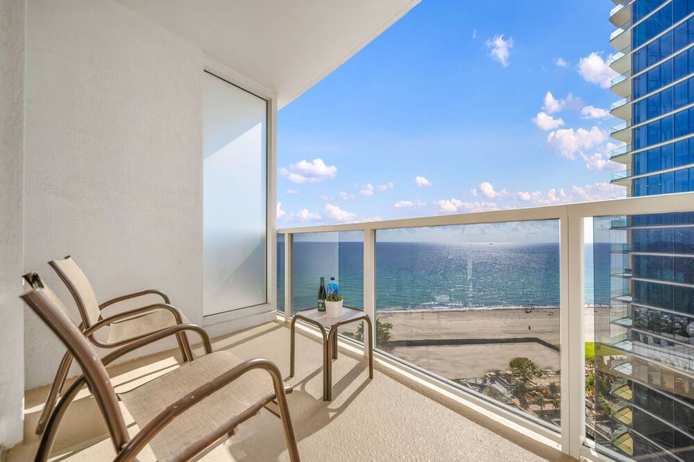 Photo of Outdoor in Sunny Isles Beach