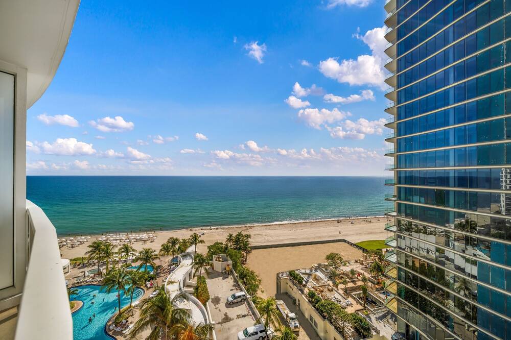 Photo of Outdoor in Sunny Isles Beach