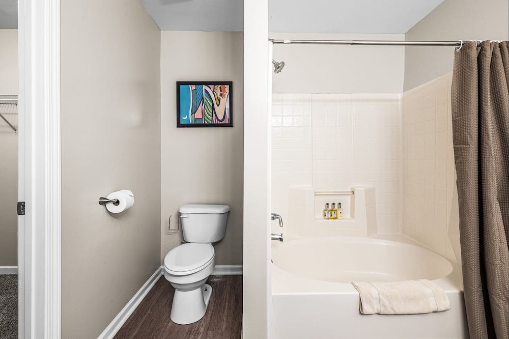 Photo of Bathroom in Griffin