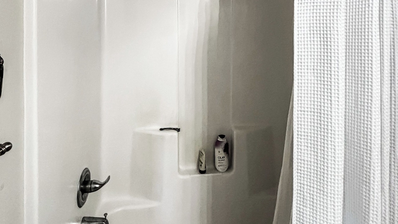 Photo of Bathroom in Irondale