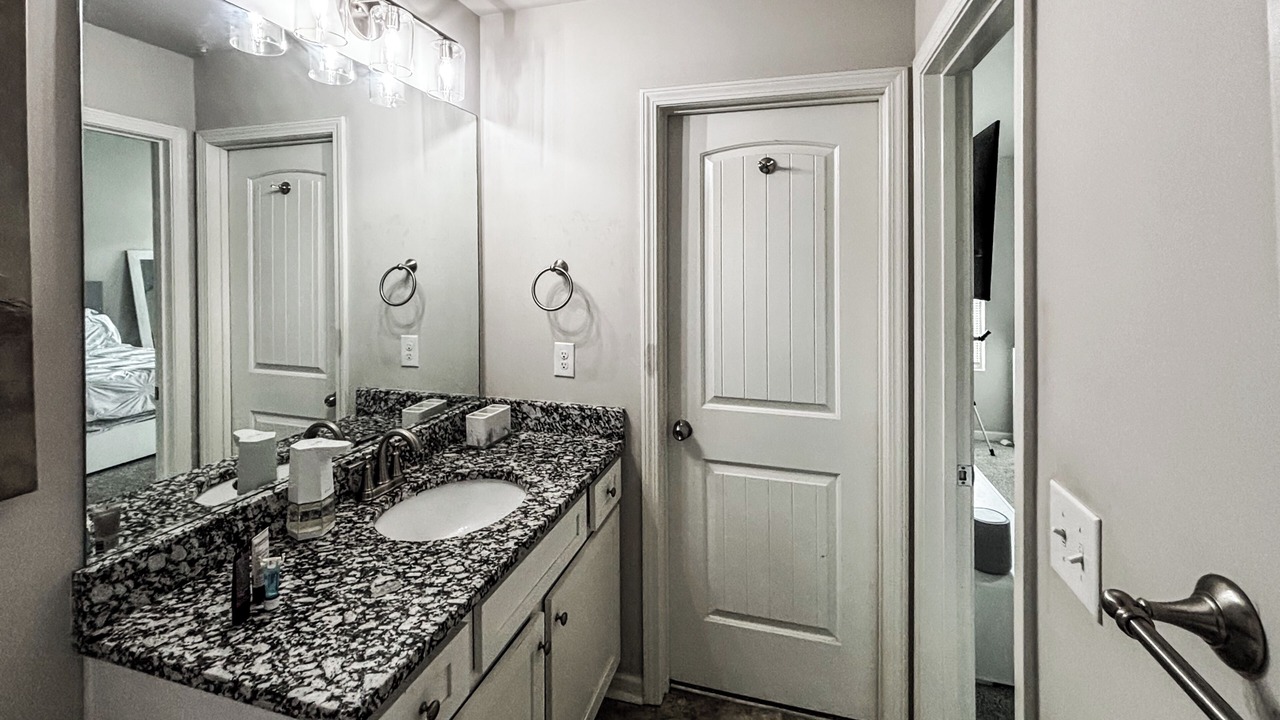 Photo of Bathroom in Irondale