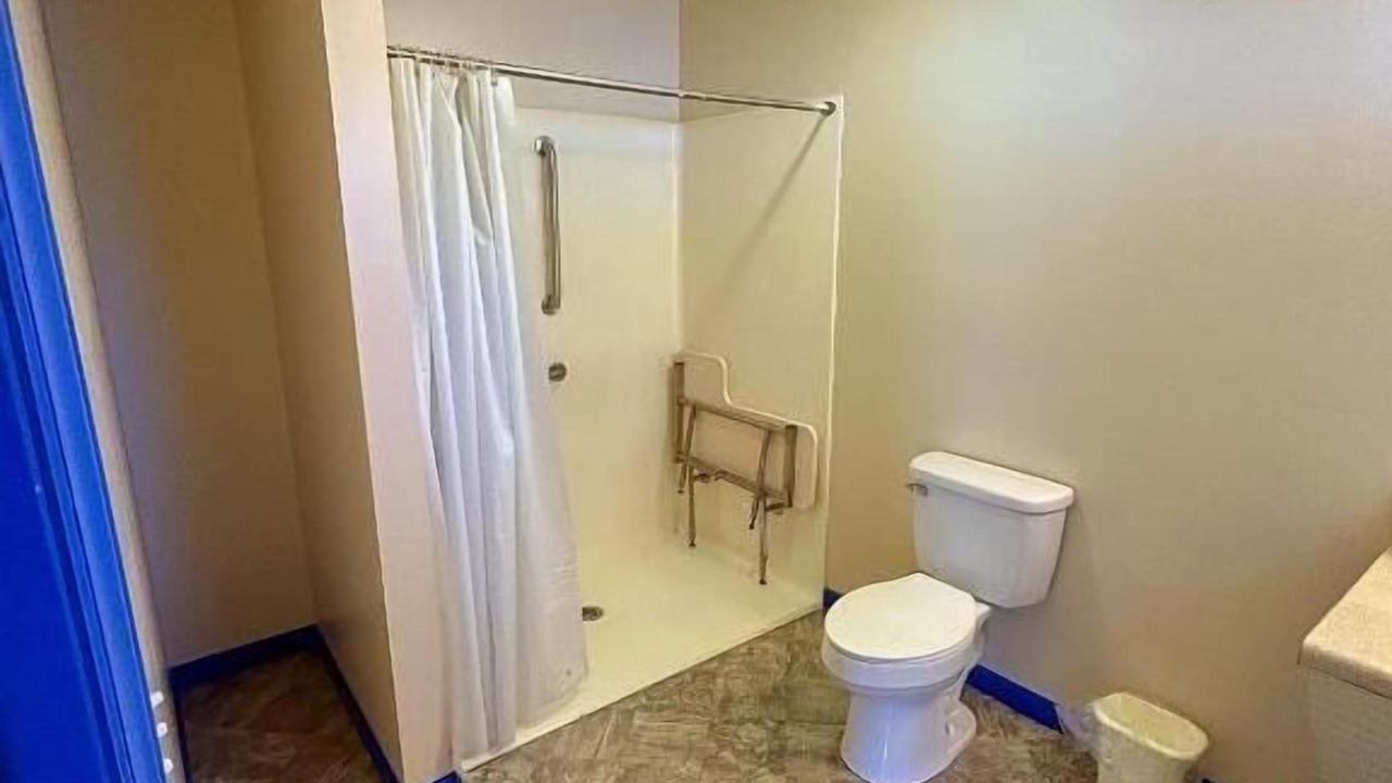 Photo of Bathroom in Maggie Valley