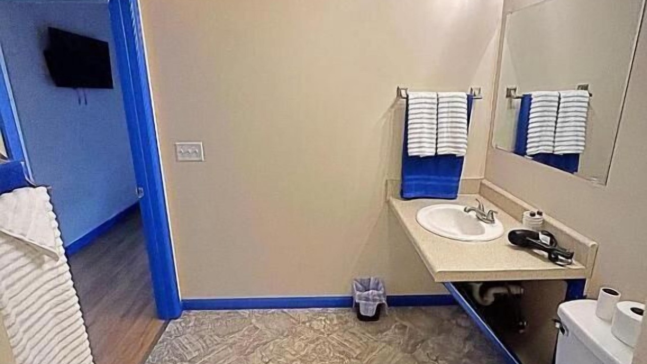 Photo of Bathroom in Maggie Valley