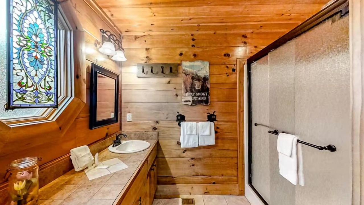 Photo of Bathroom in Sevierville
