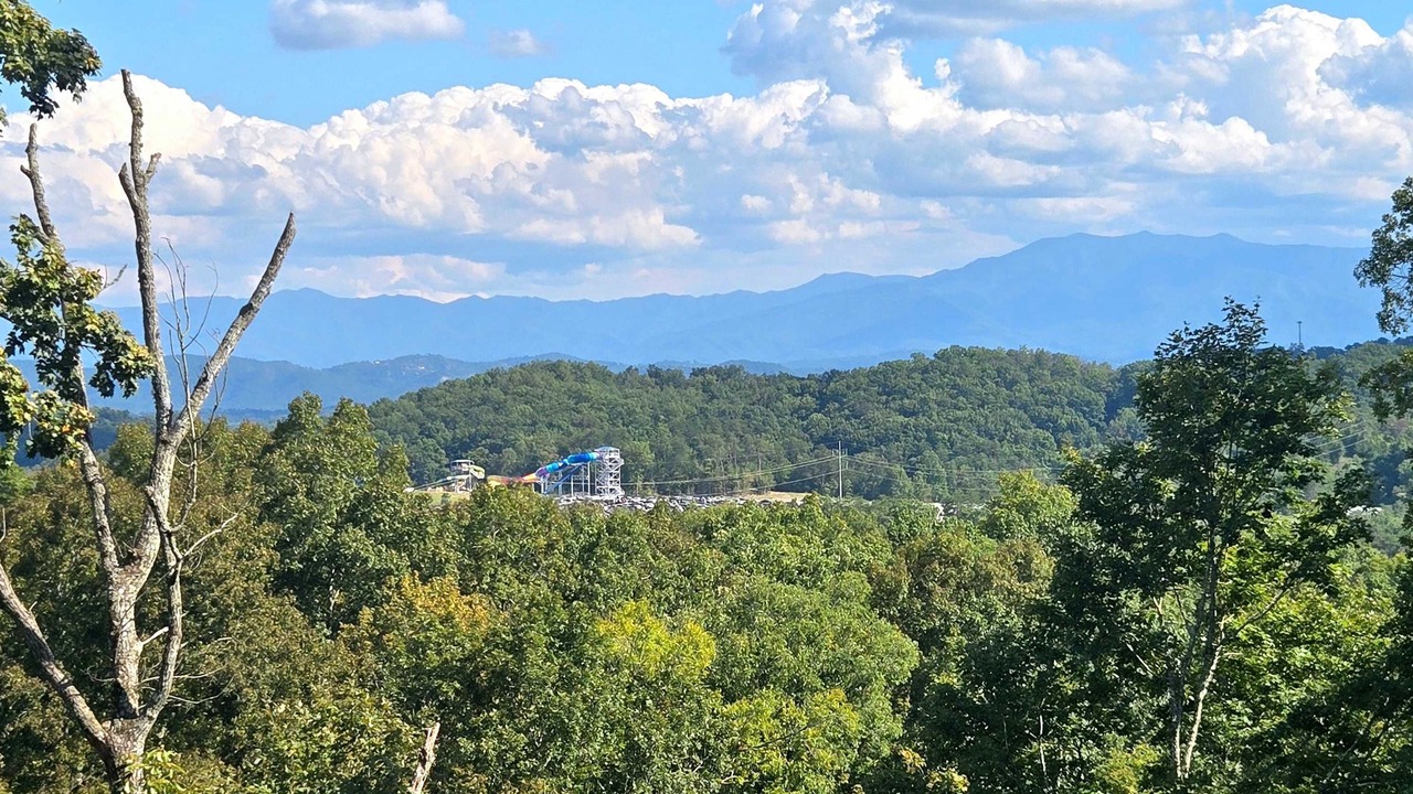 Photo of Others in Sevierville