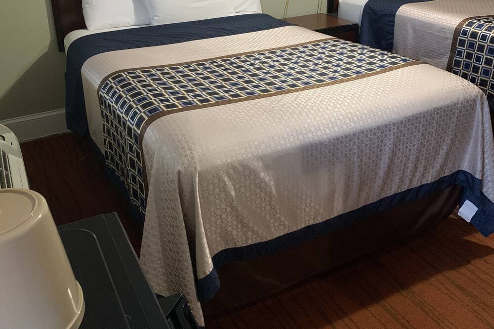 Photo of Bedroom in Maggie Valley