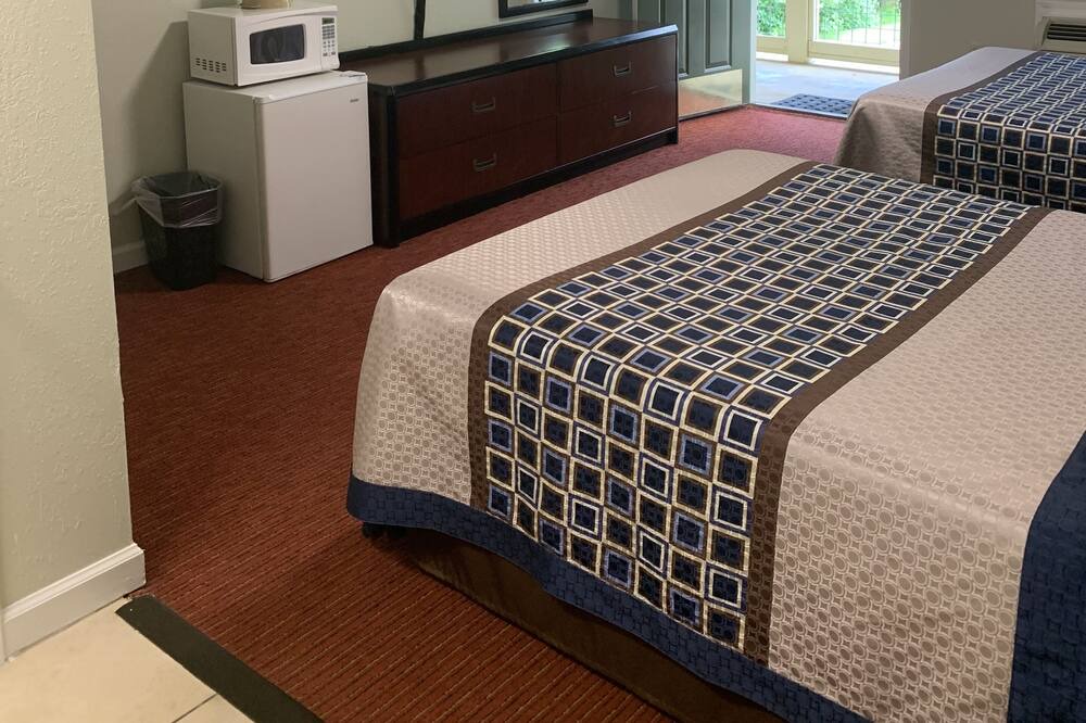 Photo of Bedroom in Maggie Valley