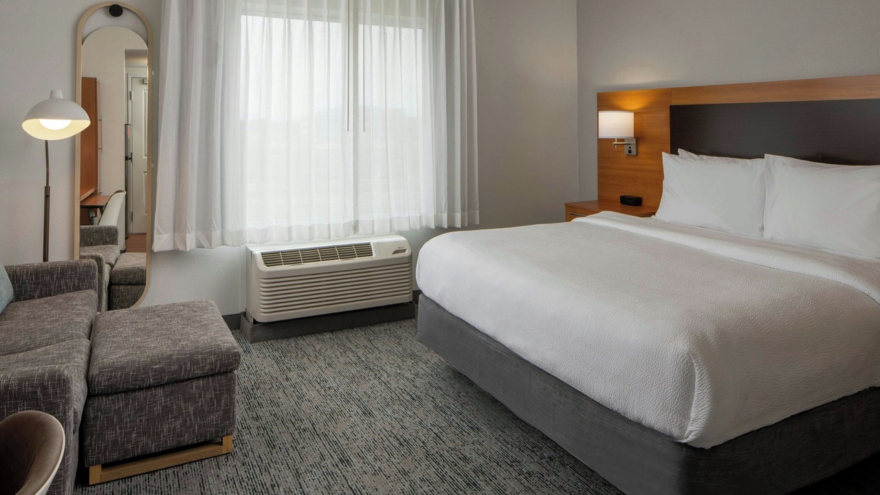 Photo of Bedroom in Huntsville