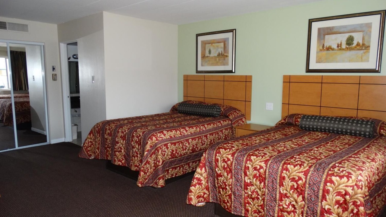 Photo of Bedroom in Brookfield