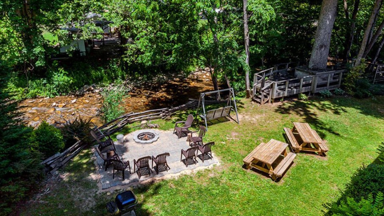 Photo of Outdoor in Maggie Valley