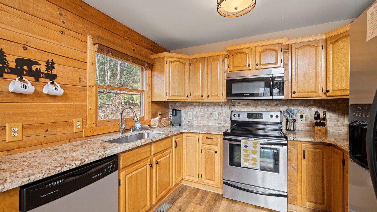 Photo of Others in Sheepback Mountain Estates