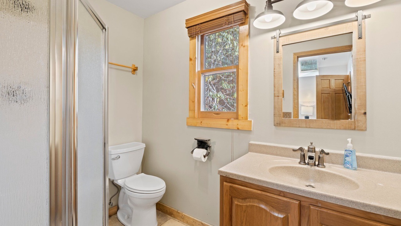 Photo of Bathroom in Sheepback Mountain Estates