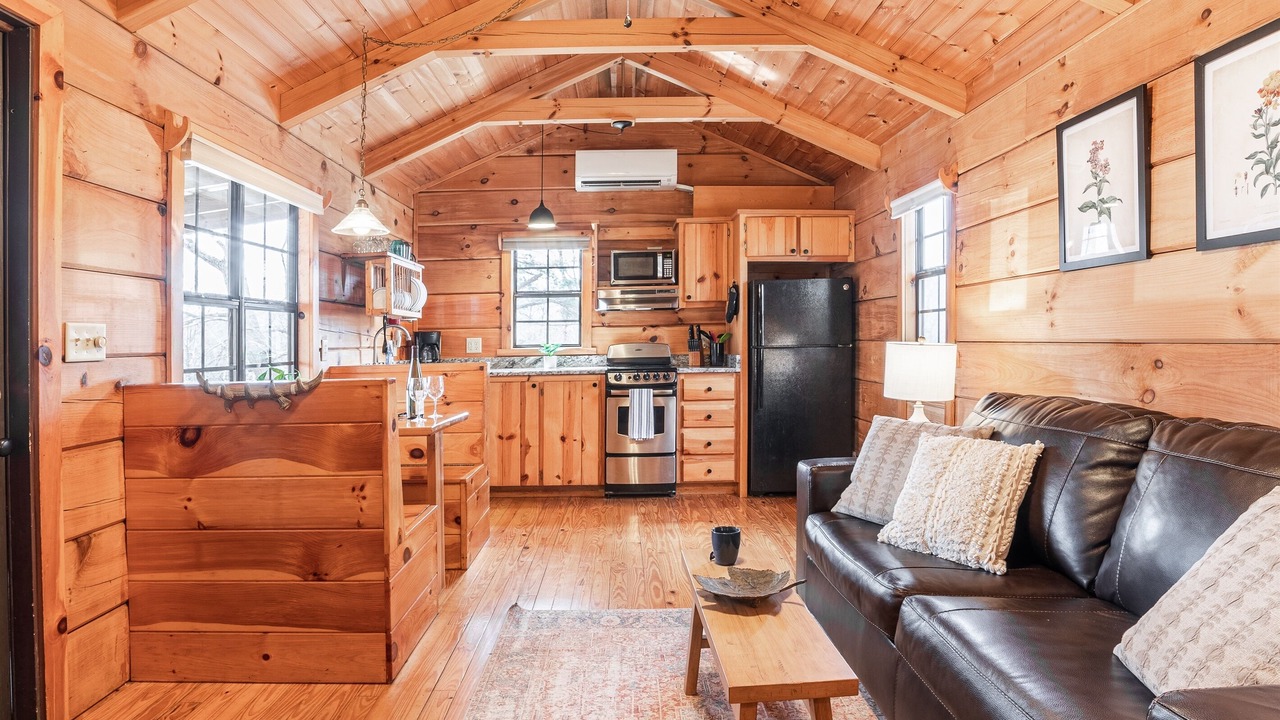 Photo of Livingroom in Hot Springs