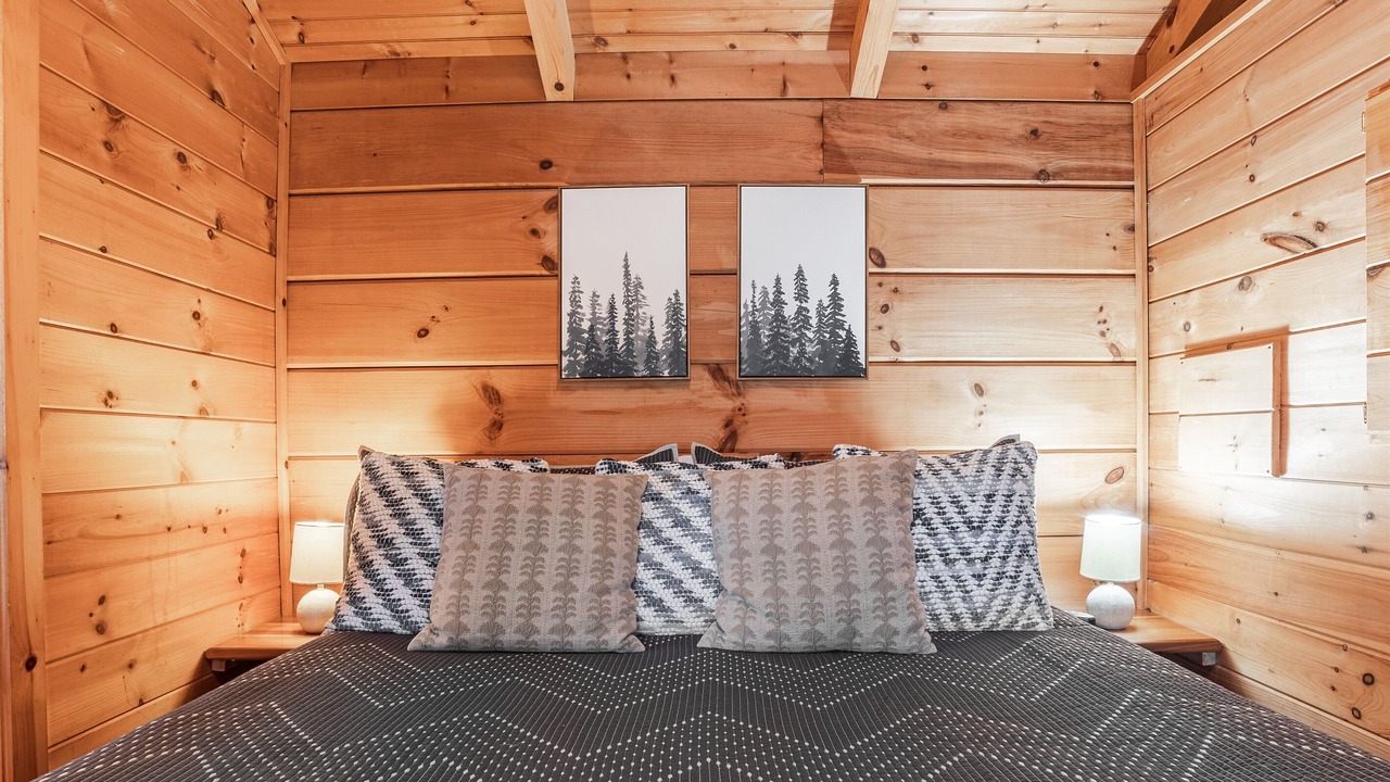 Photo of Bedroom in Hot Springs
