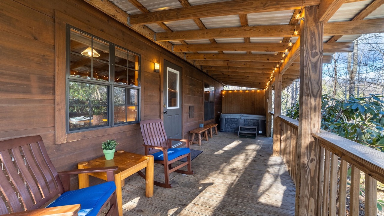 Photo of Patio Balcony in Hot Springs
