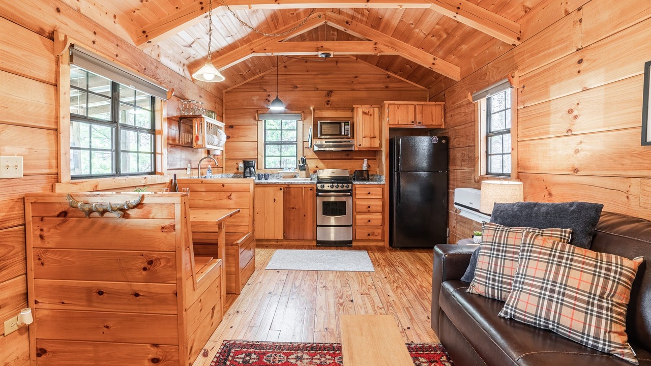 Photo of Livingroom in Hot Springs