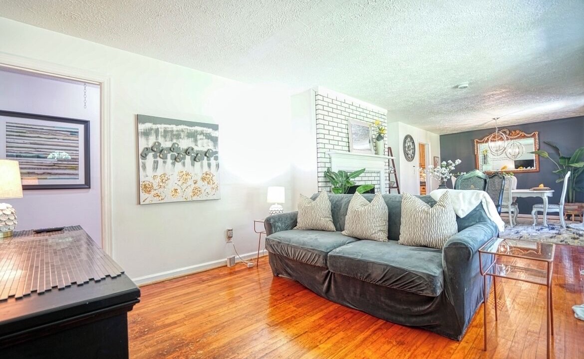 Photo of Livingroom in Covington