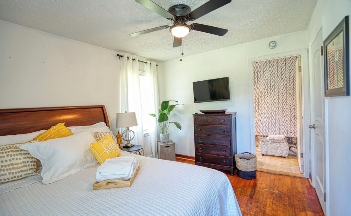 Photo of Bedroom in Covington