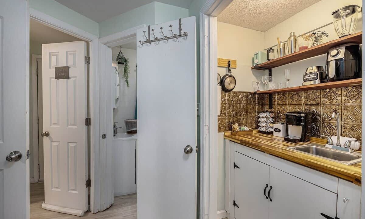 Photo of Kitchen in West Ashley
