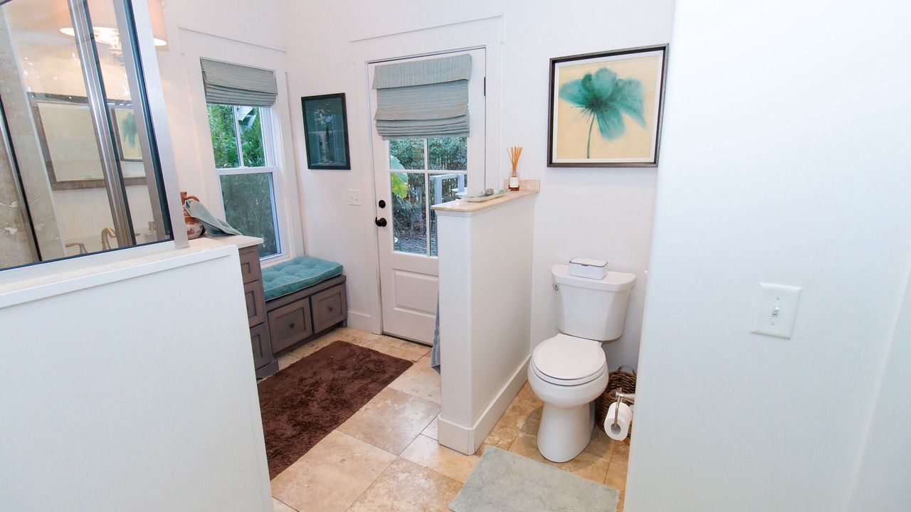 Photo of Bathroom in Saint Simons Island