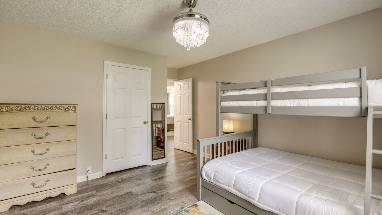 Photo of Bedroom in Powder Springs