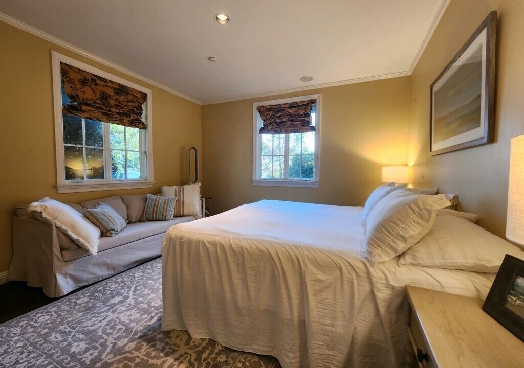 Photo of Bedroom in Mobile