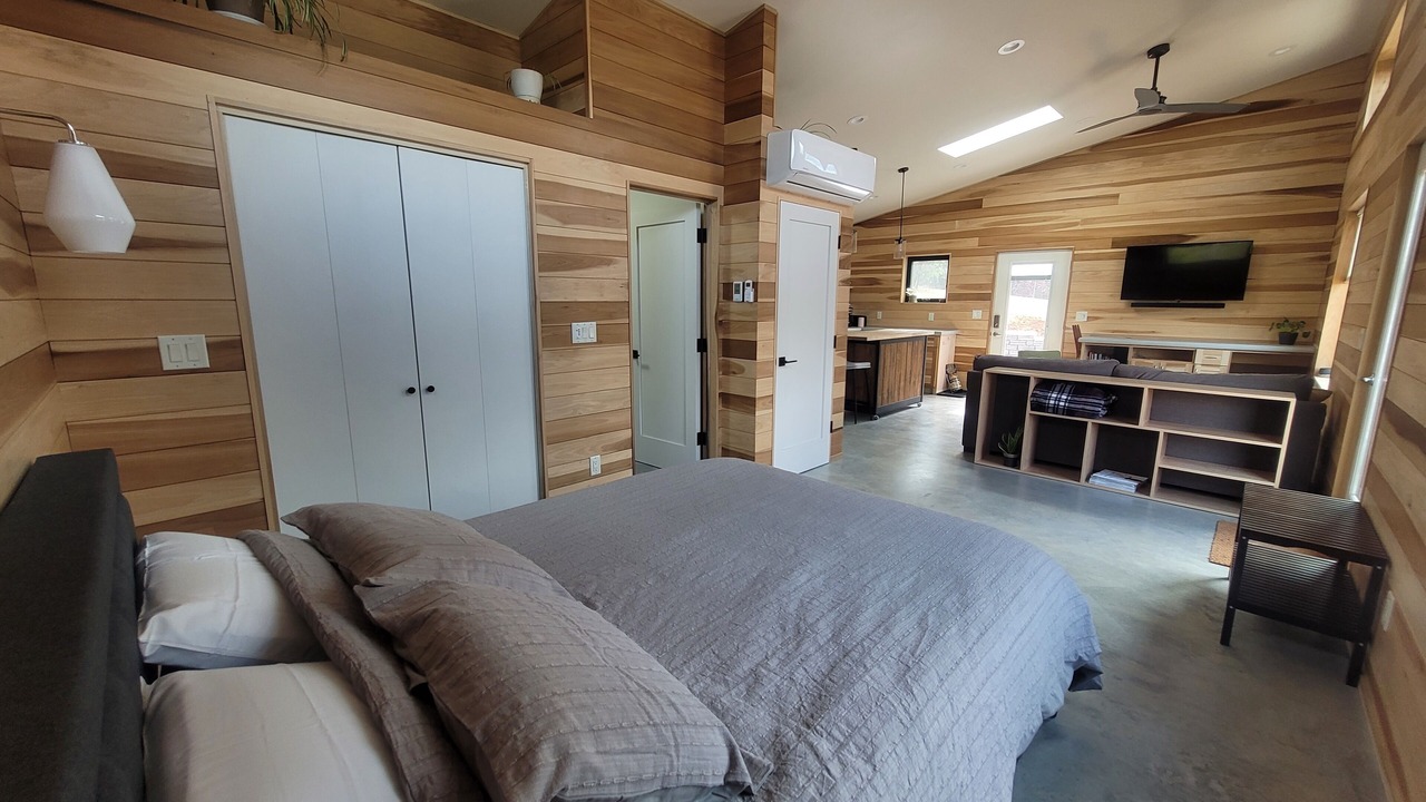 Photo of Bedroom in Alexander