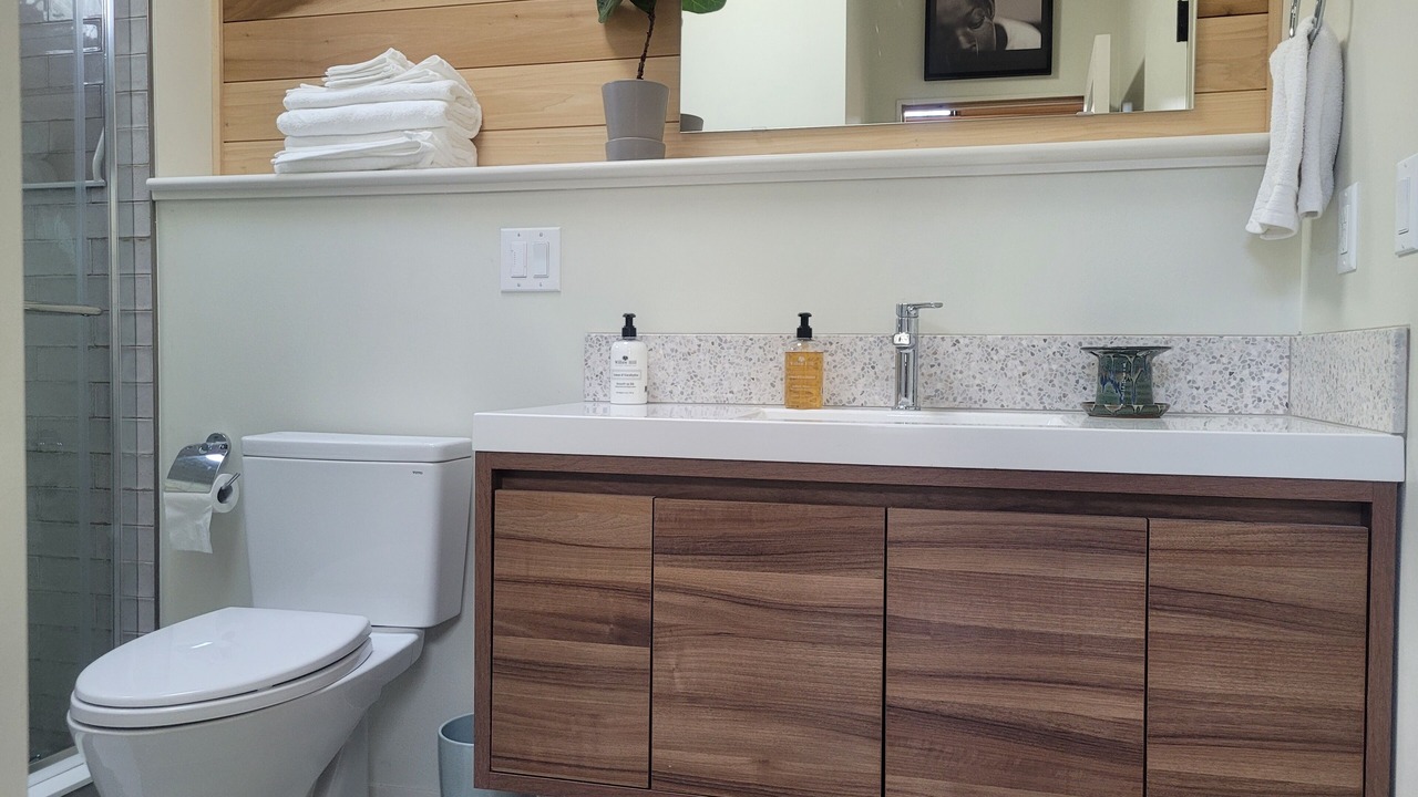 Photo of Bathroom in Alexander