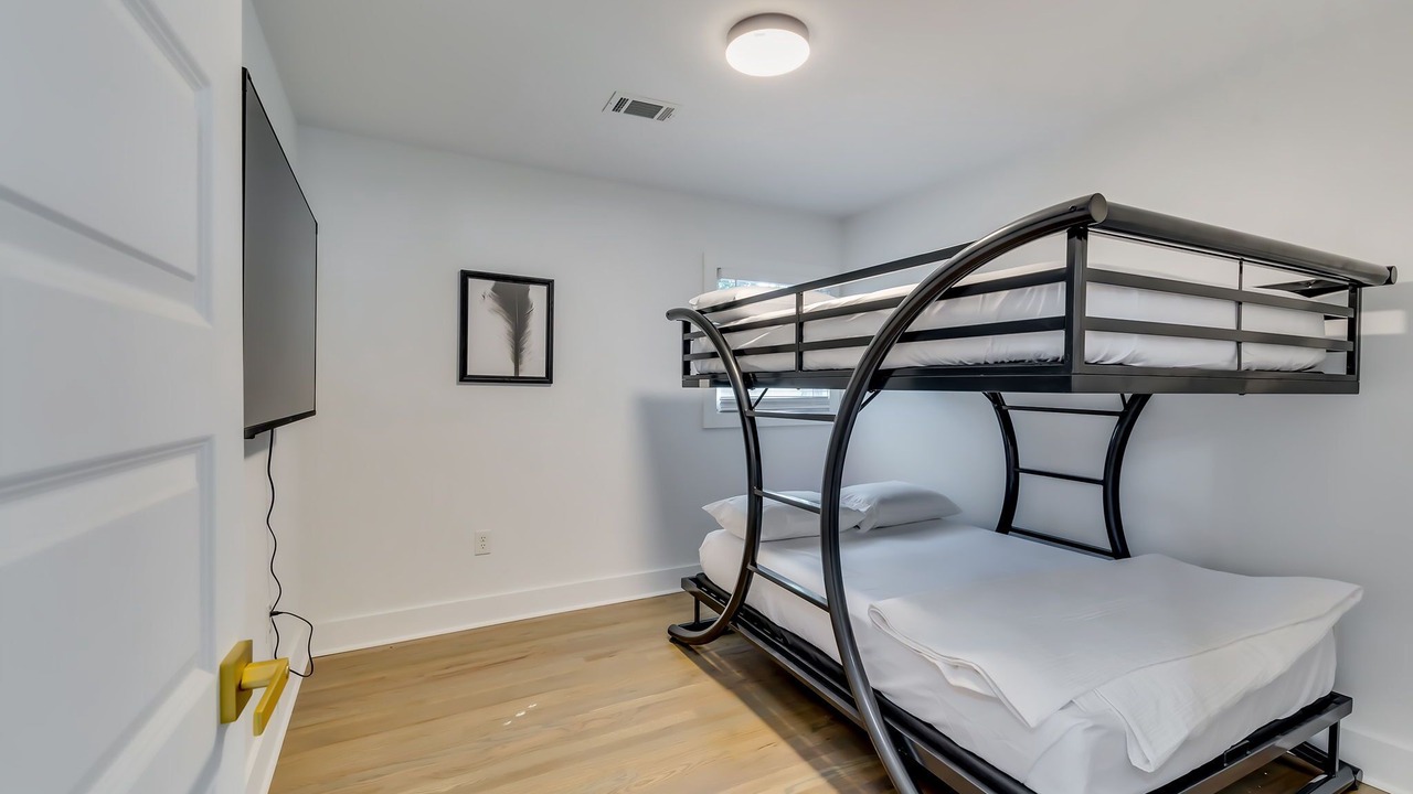 Photo of Bedroom in Atlanta