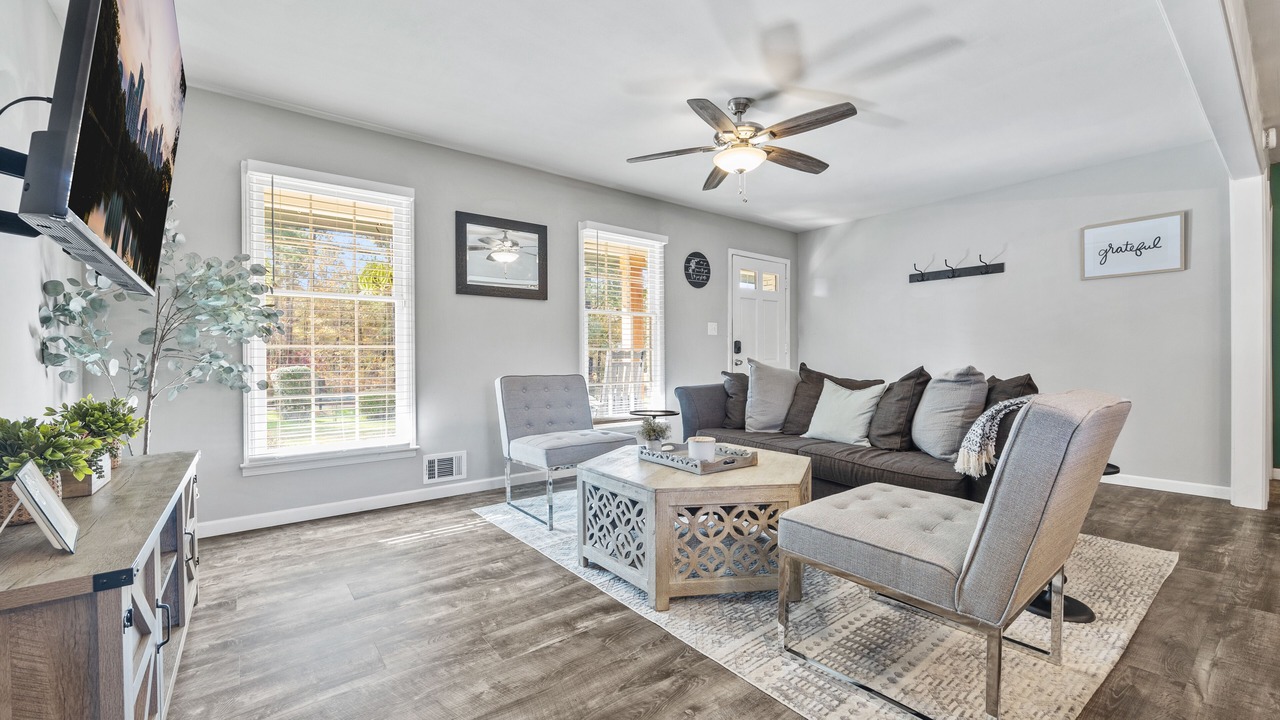 Photo of Livingroom in Powder Springs