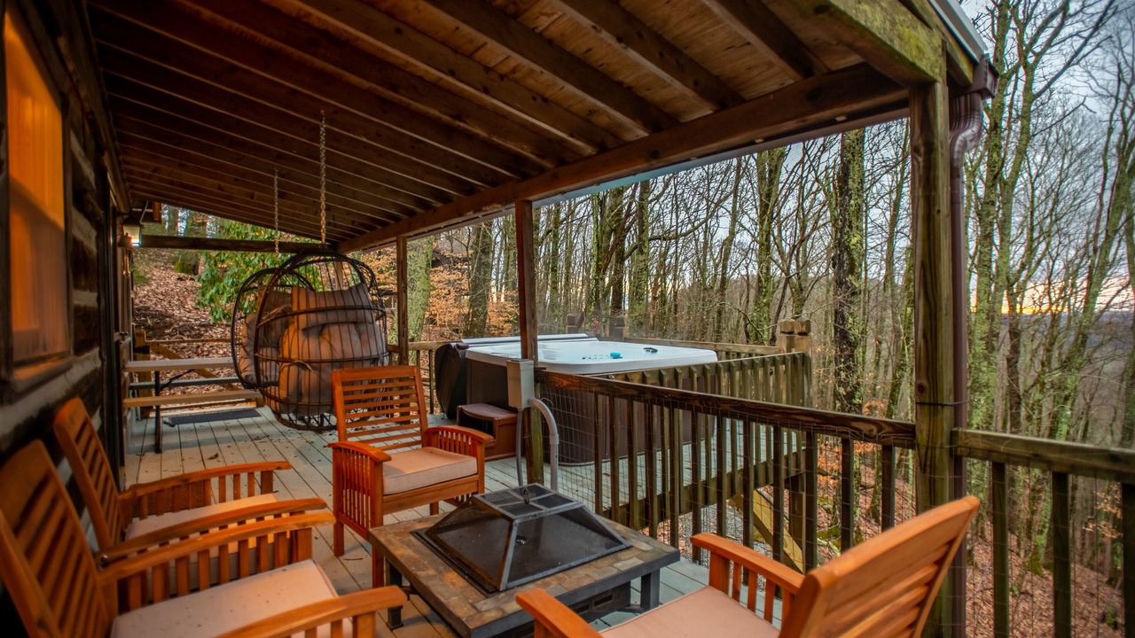 Photo of Patio Balcony in Wolf Laurel