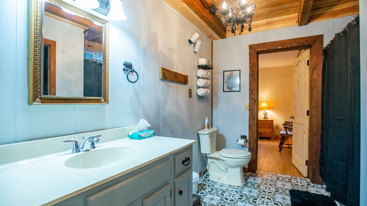 Photo of Bathroom in Wolf Laurel